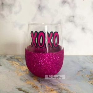Stemless wine glasses
